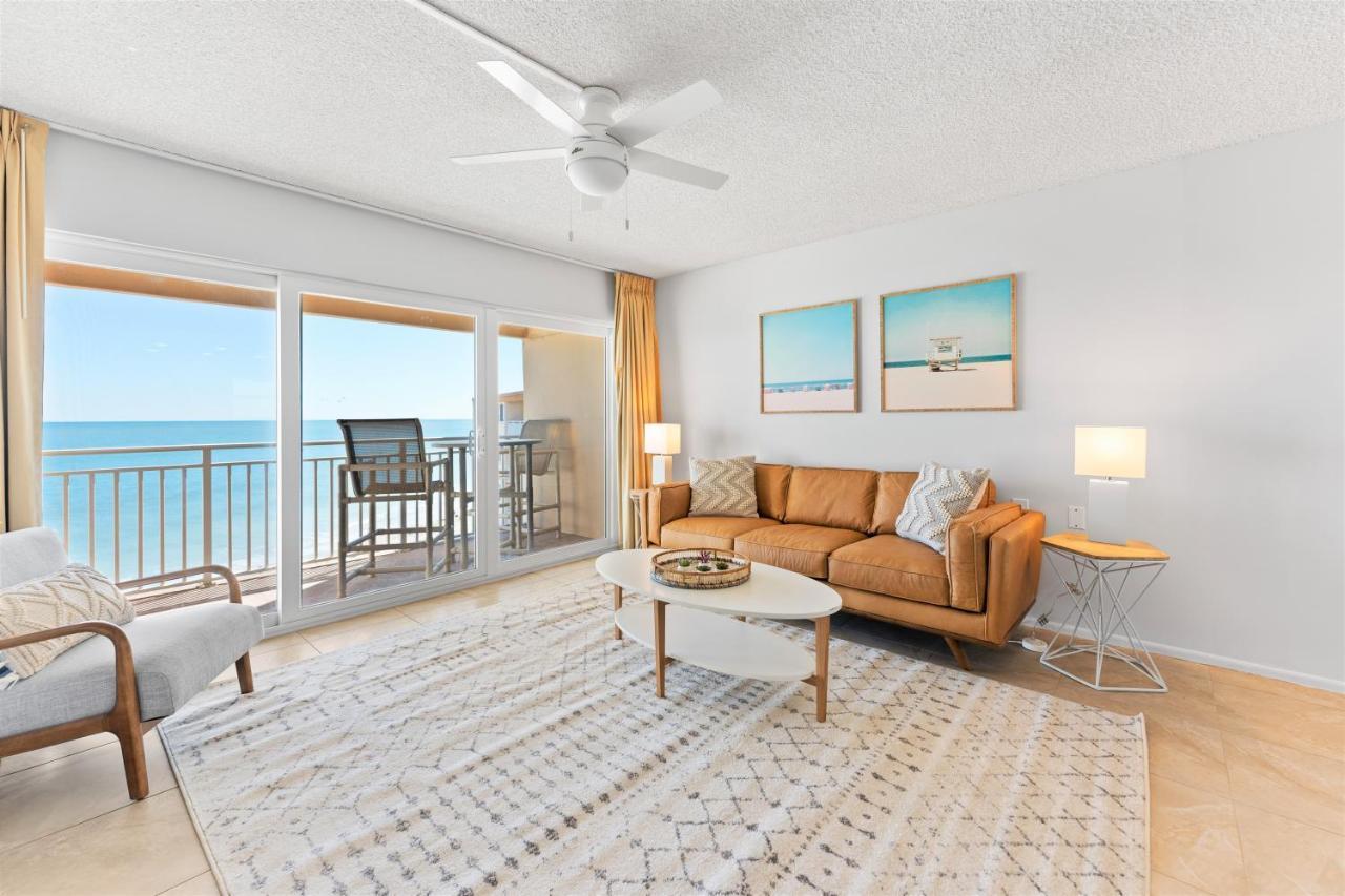 Paradise Beach Club - Oceanfront And Penthouse Satellite Beach Bagian luar foto